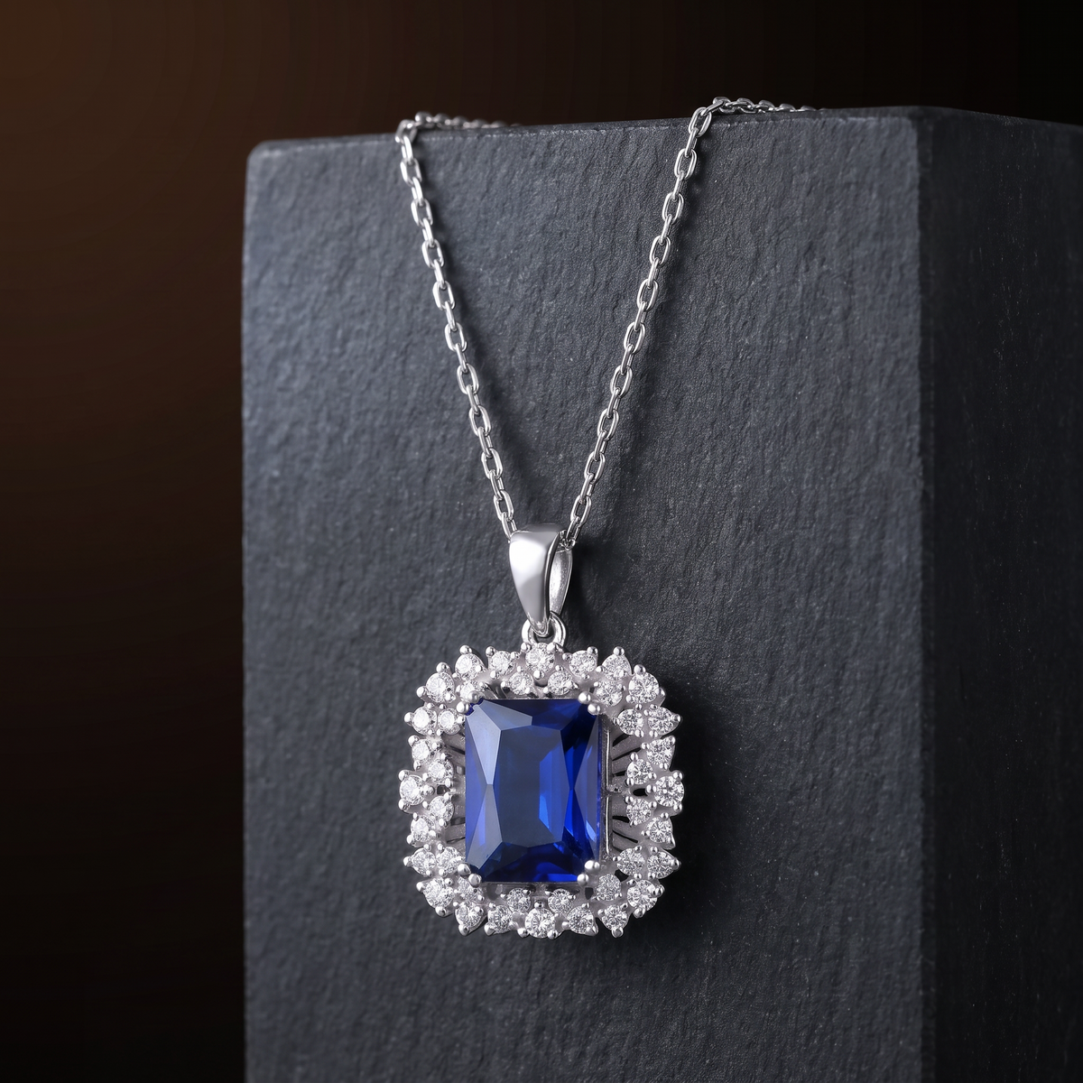 The Kensington Necklace